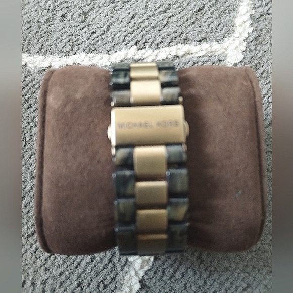 Michael Kors Chronograph MK 5597 Dylan Bronze Stopwatch - Picture 6 of 13